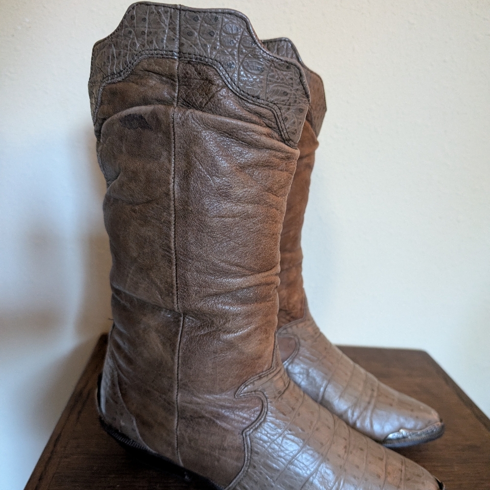 Brown Leather Western Boots. Made In Yugoslavia. Brand Zodiac.